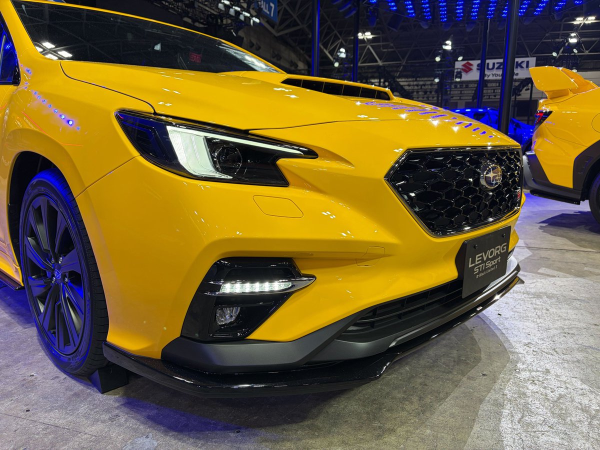 SUBARU_CORP's tweet photo. ＃スバルリクエスト　ありがとうございます！
外装色のサンライズイエローは、イエローのなかでも色相を吟味し、赤み寄りにすることで存在感と上質感を高めています（デザイン部スタッフ談） https://t.co/sldDCBGSUL