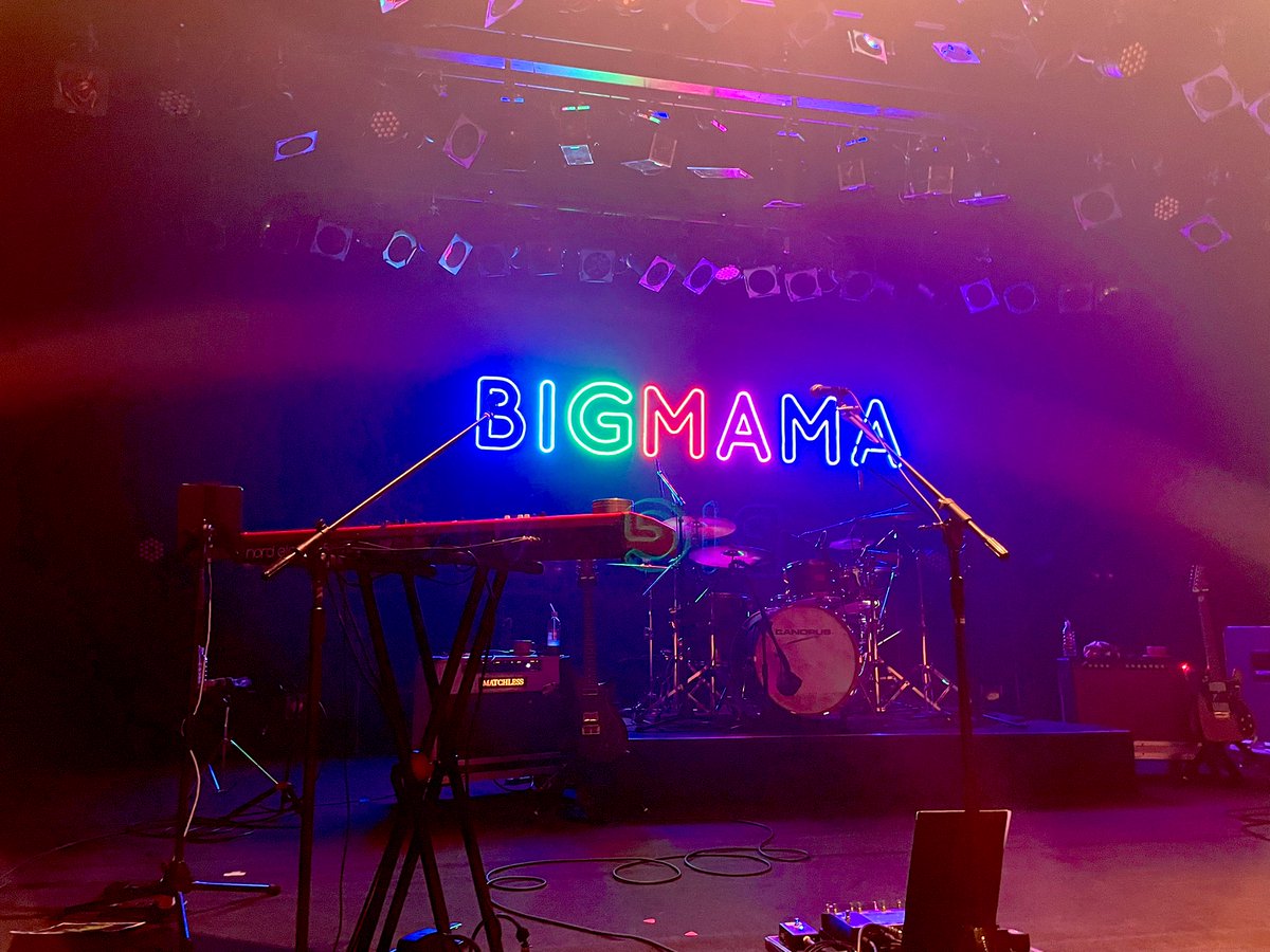 SPYAIRAYA's tweet photo. 今さらだけど
BIGMAMAの名古屋が最高すぎて♡
本当に年明け1本目最高だった！！ https://t.co/fVwnTD4B38