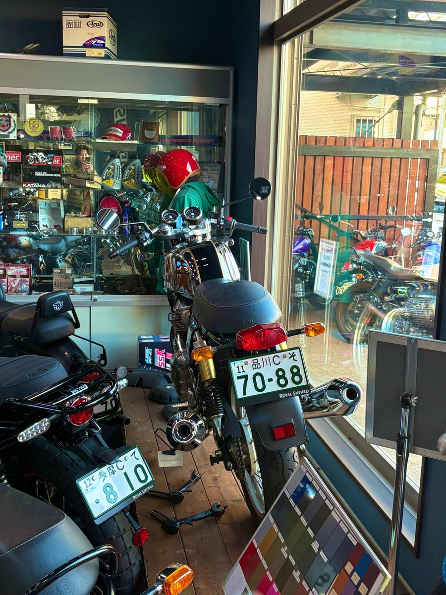 ショーゴ商品です。他の人は購入しないでください。195/80R15 買ってました 一応乗ってみました