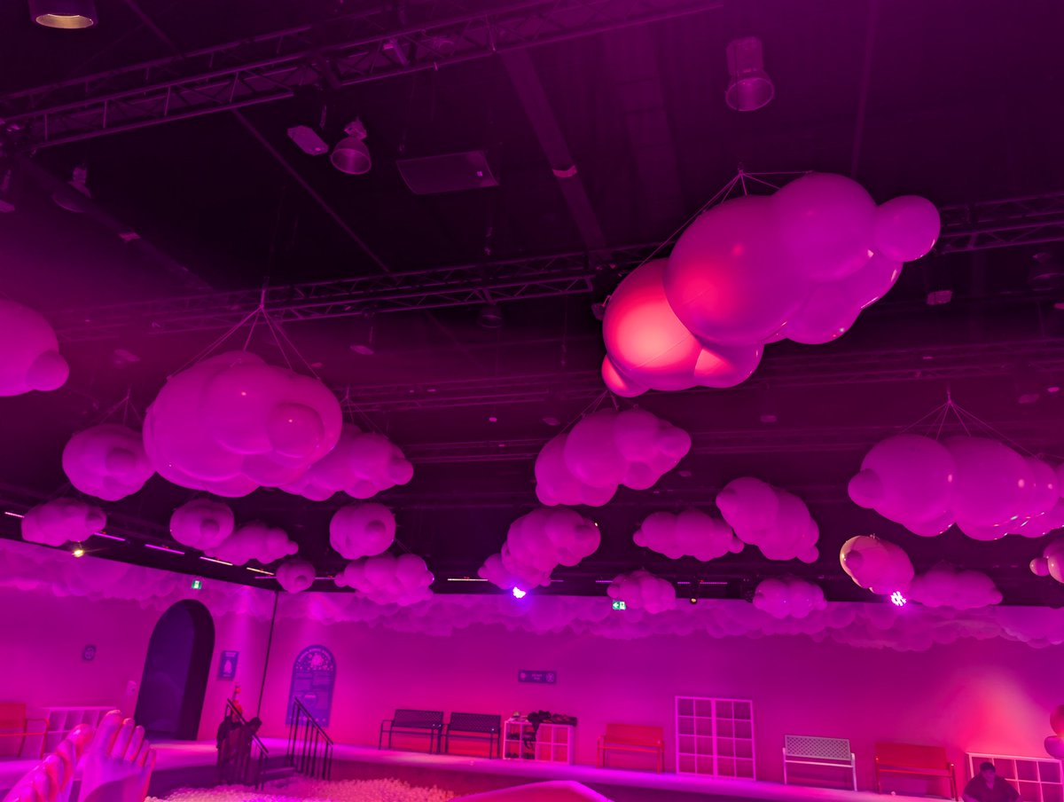 Dominus Inflatables tweet media