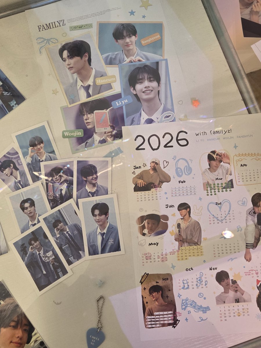 familiezcafe's tweet photo. 디저트특전 구매시 [ 럭키드로우 1회 ] 무료로 진행 중입니다! ✨ 🥹 https://t.co/ZSoksnF2yo