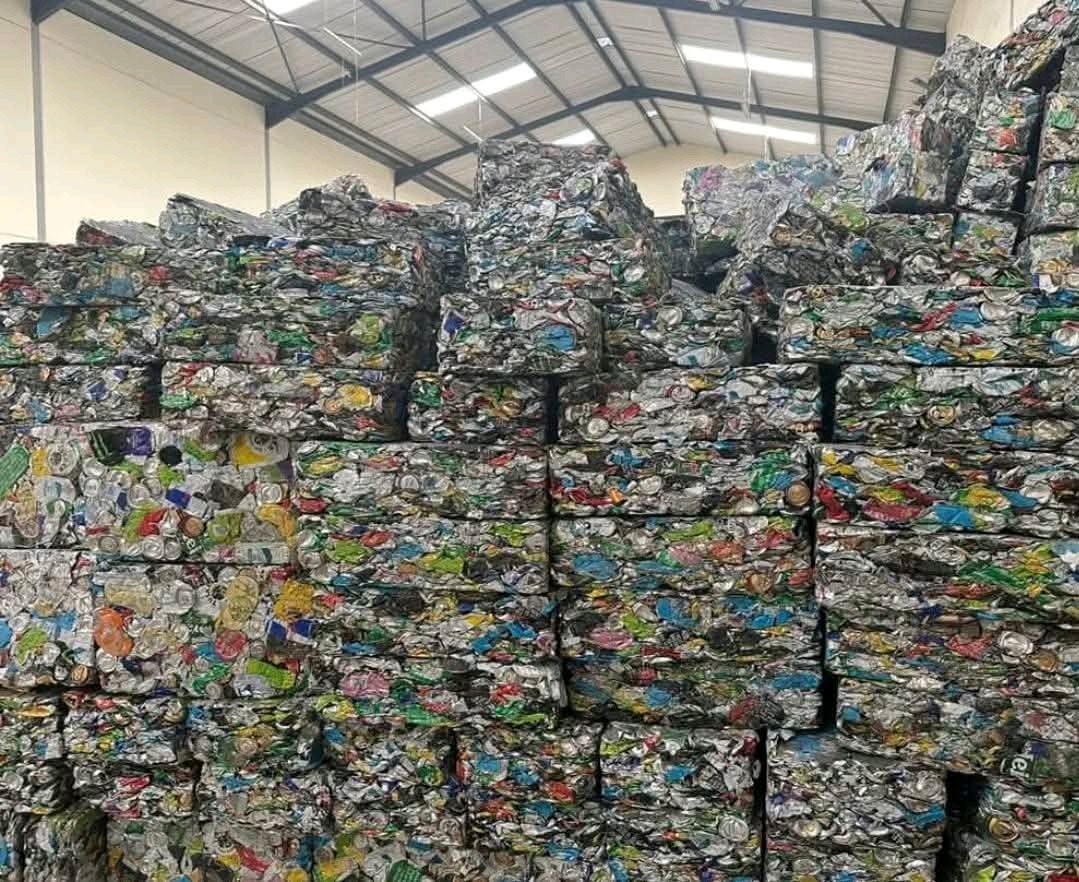 OkothMarcel's tweet photo. WE HAVE SCRAP METALS.
ALUMINUM WIRE 
ALUMINUM UBC 
USED RAILS 
Inbox me or  WhatsApp +254748300565 https://t.co/ZJ5UPfmtts