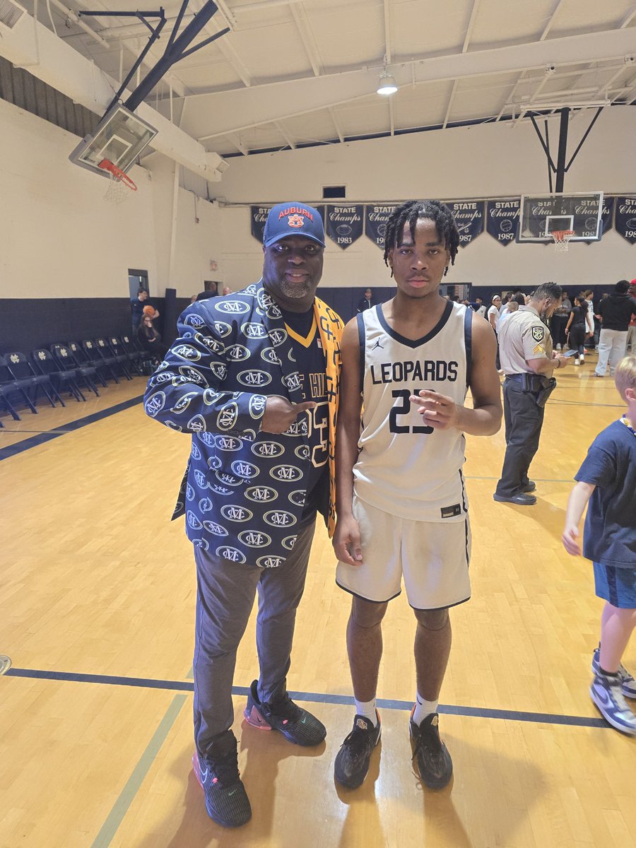 TOODLEBOYS's tweet photo. THE BIGGEST RIVALRY IN ALL SPORTS 🔥💪🏀💯 COTTAGE HILL CHRISTIAN ACADEMY -V- MOBILE CHRISTIAN 🔥🔥🔥🔥 INSTANTCLASSIC MOBILE CHRISTIAN GOT THE WIN BY 2 #TOODLEBOY #REPPIN FOR BUFFOM
#GAMEDAYSTARTSWITHTHEFIT💪
#REPFORYOURKIDS🔥
#REPFORYOURSQUAD💯
#ALLMYFRIENDSAREMODELS😍
#TOODLEBOY 💯💪"THEAMBASSADOR" "THE MOST RECOGNIZABLE SPORTS FAN N SPORTS"🔥💯 #REPFORYOURKIDS #REPFORYOURSQUAD 🔥🏈💯#ALLMYFRIENDSAREMODELS 😍