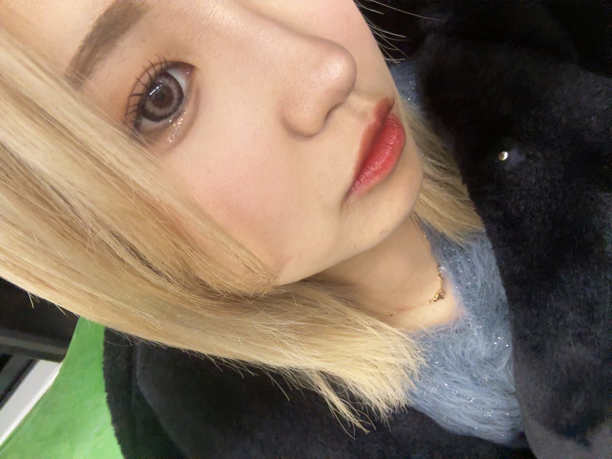 mmLove124's tweet photo. 笑うということをしらなそう

 #自撮り界隈 https://t.co/2heWixrWyr