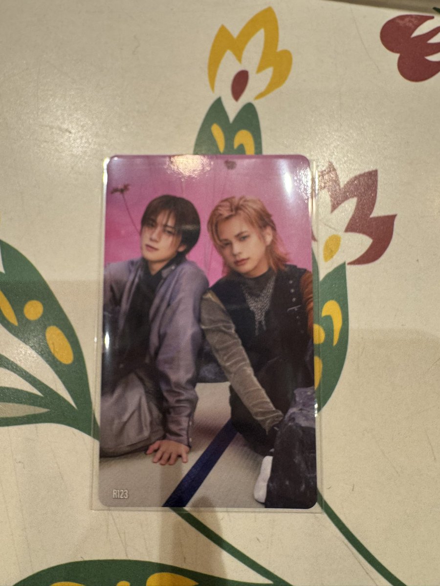 とりひき tweet media