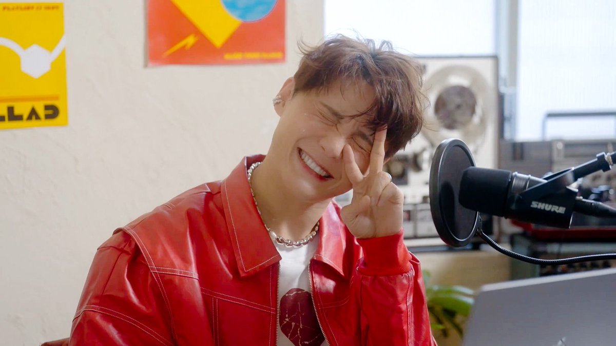 본인 얼굴 이해도 100%일때 나오는 귀염만땅표정이 너무좋아 어떻게해야 더더더귀여운지 알잖아