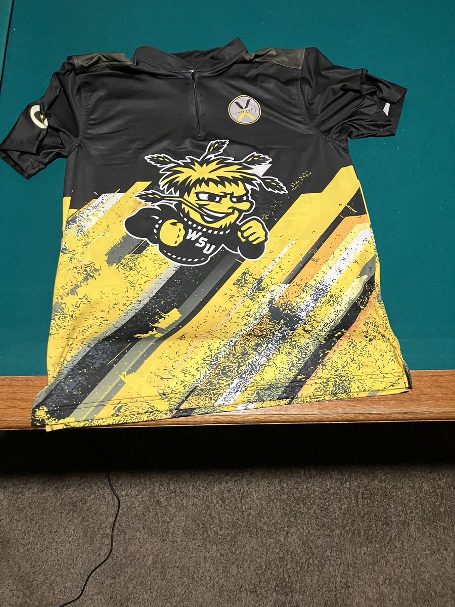 KCKid1507's tweet photo. Got a late Christmas gift today! 3 new #TeamBowlifi jerseys to add to my apparel lineup! Excited to rep #TeamBowlifi in these awesome jerseys in future tournaments, including Youth_Bowling junior gold nationals 2026! 

#TeamBowlifi #YouthBowling #JRGold2026
#lookgoodbowlgood https://t.co/BCxXpL8x7E