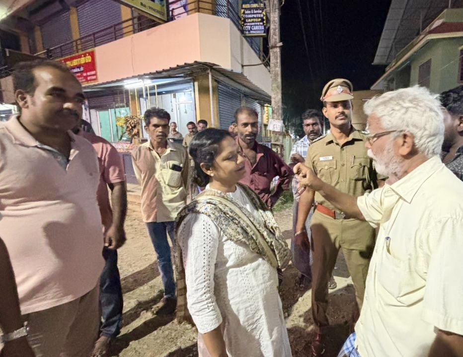 I heard that water stagnant on the road in Nyaaramvilai area of Pacofe town panchayat in Vilavancode constituency.
I directly went that spot and inspected and informed to the relevant department officials to clear it quickly.

#VilavancodeConstituency #KanniyakumariDistrict