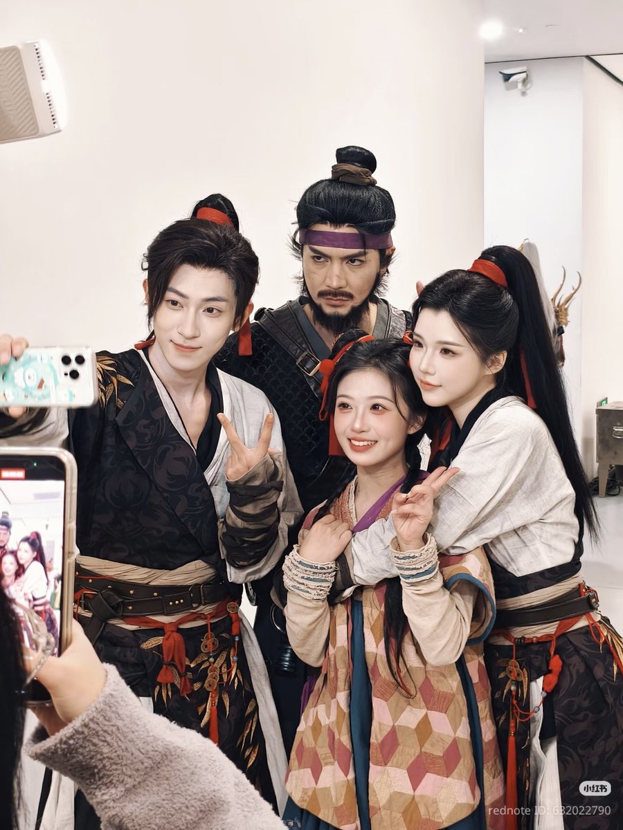 anjihubings's tweet photo. actors from wwm music concert i love them already 🥹 https://t.co/c5hrNIV5GQ