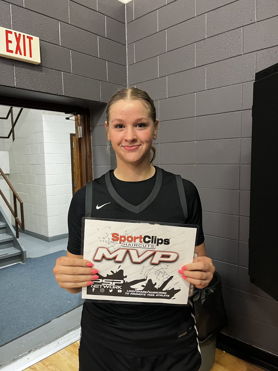 NetworkPsp's tweet photo. BNC National Bank Scoreboard 
Mandan 75
Dickinson 47

Sport Clips MVP
AnnaClaire Bugbee controlled the paint early and often tallying 26 points and a ton of rebounds in the win https://t.co/QO5kDnWgIx