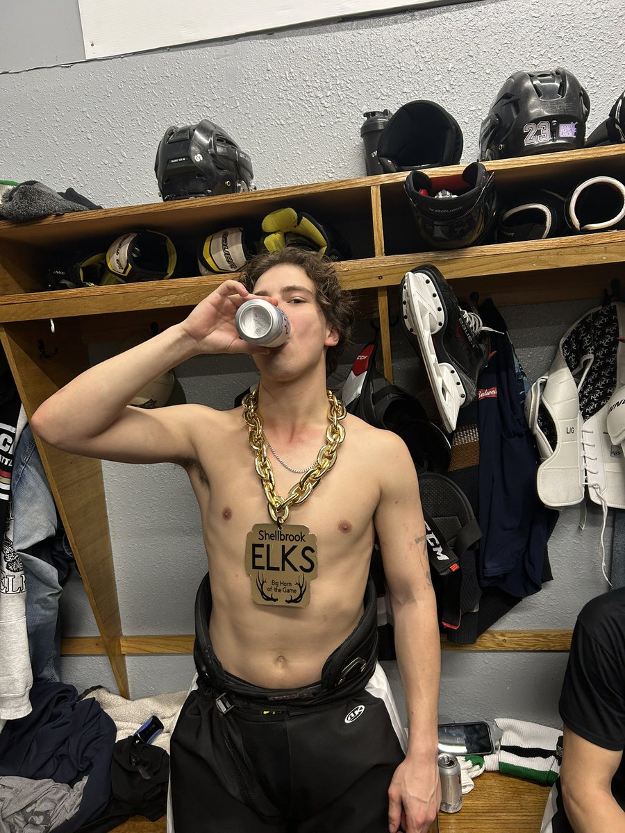 shellbrook_elks's tweet image. Well not much to say about that one, Elks take down Waldheim 11-3. BIG HORN  goes to Millsy with a couple bingos. Big tilt in Cudworth Sunday afternoon. @MondayNooner @SaskForum