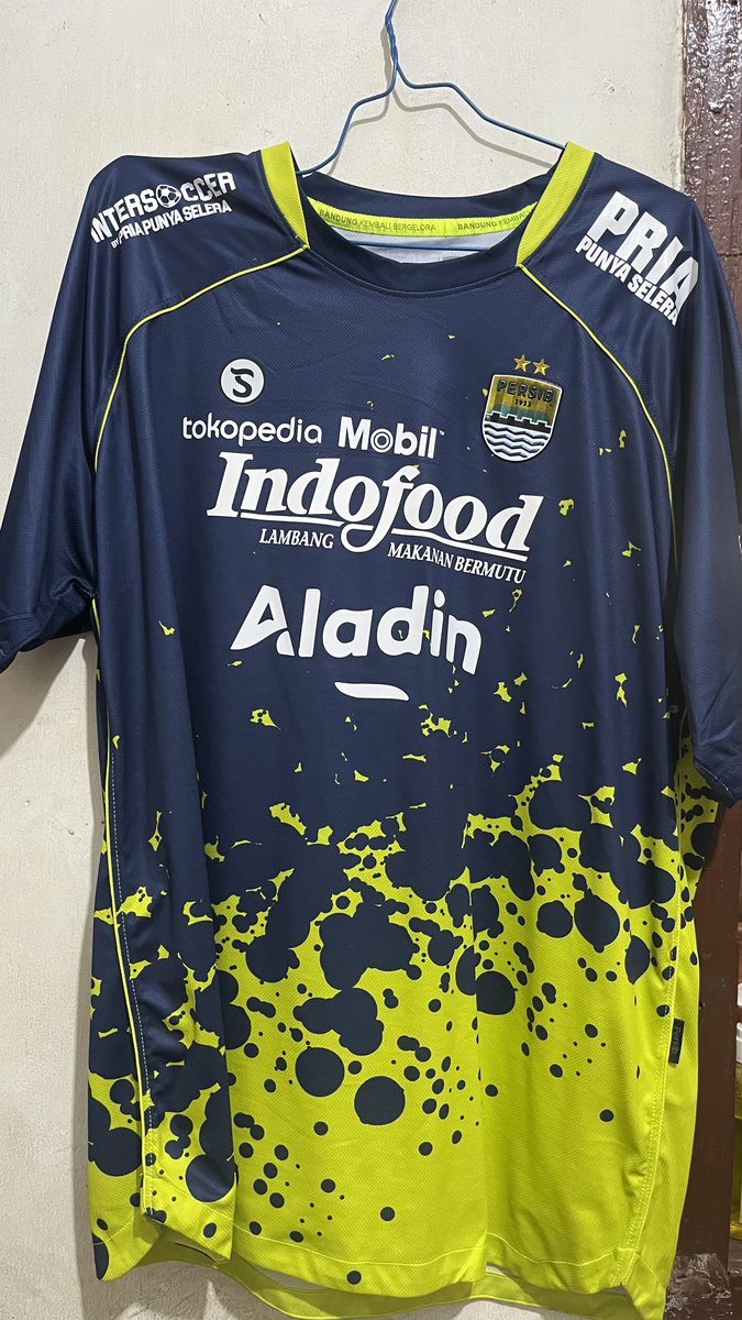 Titip ya min <a href="/Jerseyforum/">The OG Indonesian Blokecore</a> 

#jersey4sale

MU Cente Size L Excellent 1,7jt

MU Away 2020 Size L Excellent 400rb

MU Away 2017 Size L Excellent 550rb

Persib Alternate 2022
Size 3XL (78x61cm)
Regular fit
400k

Como Away 2022-24
Size XL
550k

Tanya2 detil silakan WA ke 08988119157