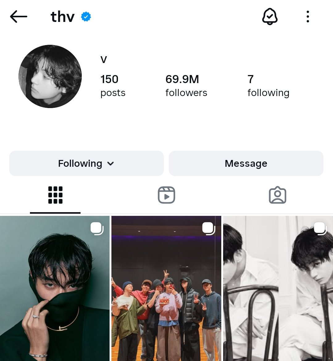 sgmin_seven's tweet photo. After 9 days without updates from any of BTS, we finally got the first one of 2026... as if it wasn't him who had the idea to disappear https://t.co/XFg5H3xm7y
