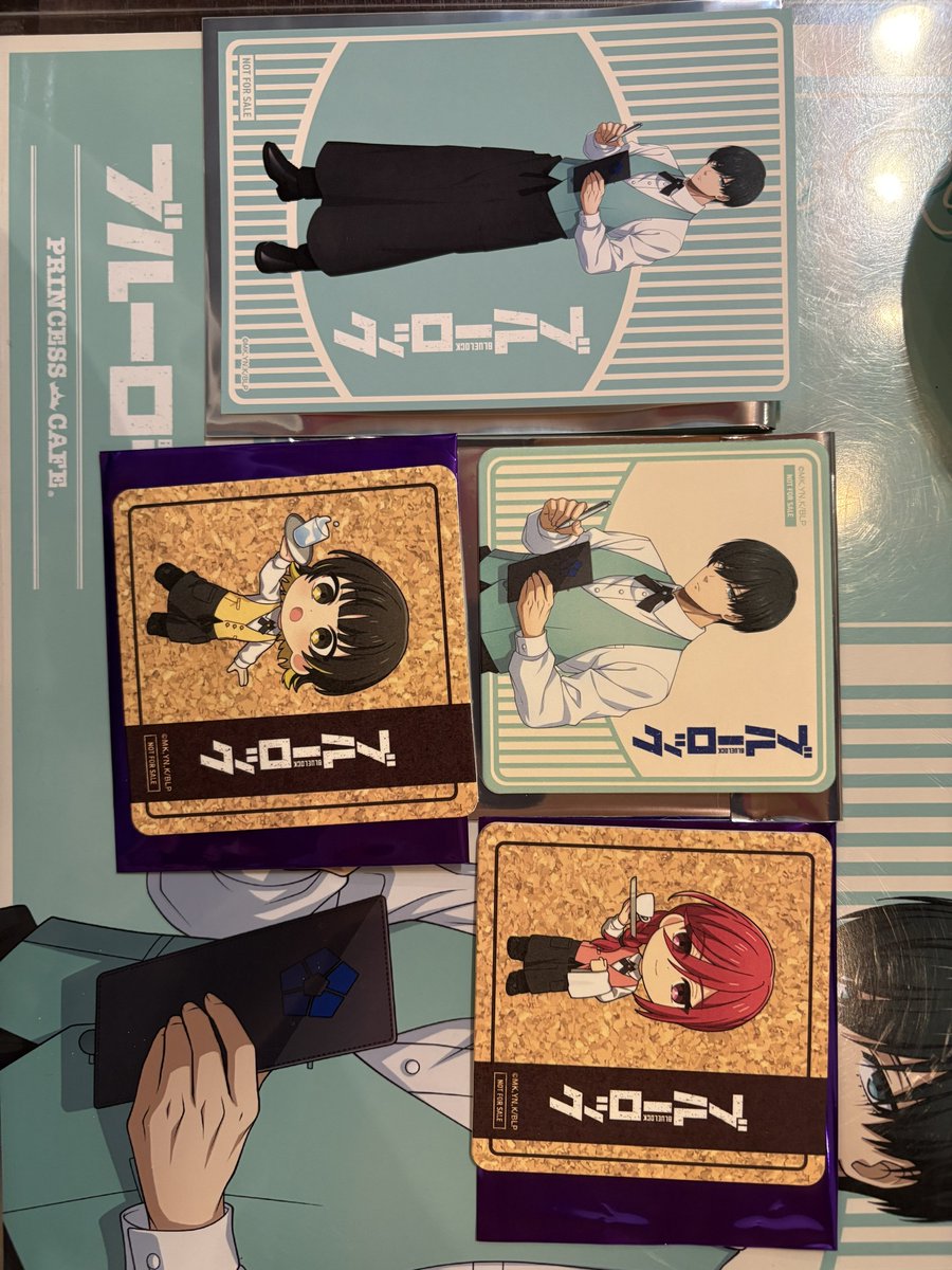 PvzX9i's tweet photo. 【交換/譲渡】ブルーロック ブルロ プリンセスカフェ プリカフェ 特典 コースター ポストカード

譲　ポストカード:凛
　　コースター:凛(等身)、千切(デフォ)、蜂楽(デフォ)

求　ポストカード:凪
　　コースター:御影 玲王(等身)

現在池袋店内にいます。
お気軽にお声かけください https://t.co/jDINTXWSjo