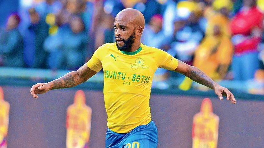 FOOTSA_'s tweet photo. Orlando Pirates → Mamelodi Sundowns moves always hit differently.

Always unexpected and emotional 

Here’s the full timeline of 7 transfers in the PSL era ⬇️🧵 https://t.co/Fs0k1M1LI7
