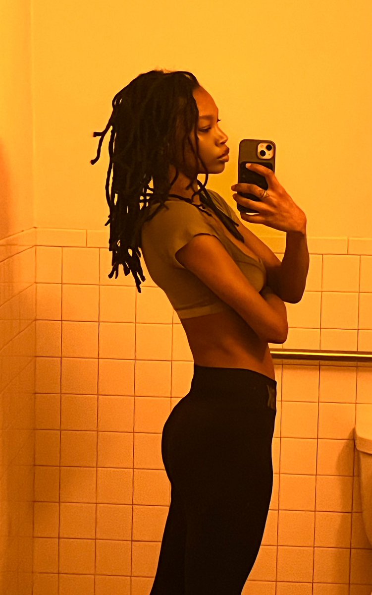 veryintensegirl's tweet photo. https://t.co/zLkFQC83j4
