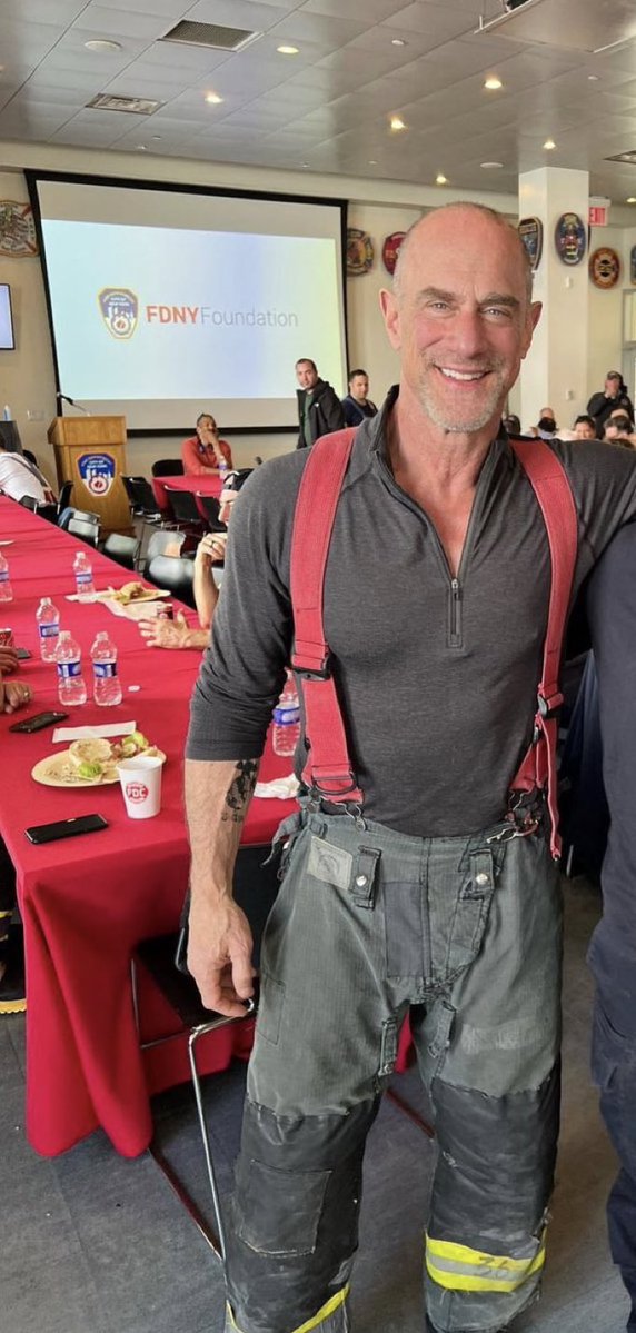 oliviaxstabler's tweet image. He looked extra hot here 😮‍💨