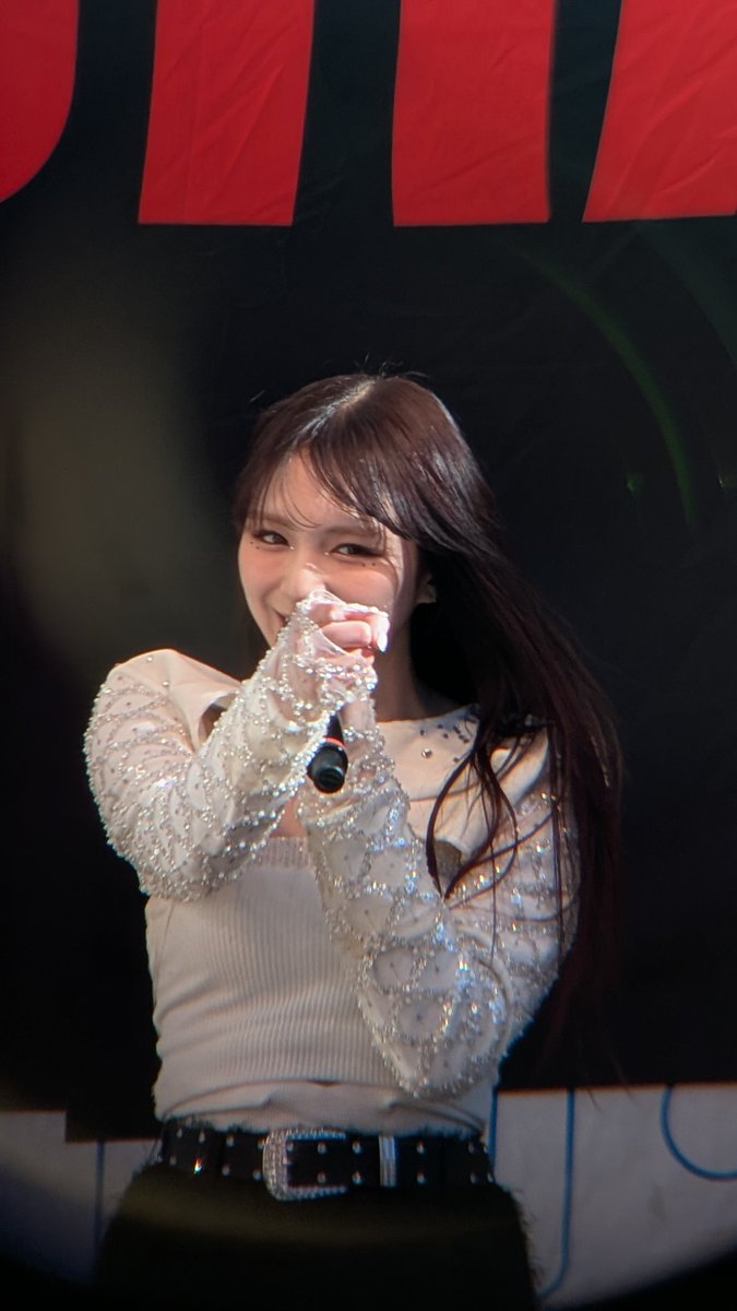 はなちゃん様 他メンも撮ってますw はなちゃんかっけー #AMEFURASSHI