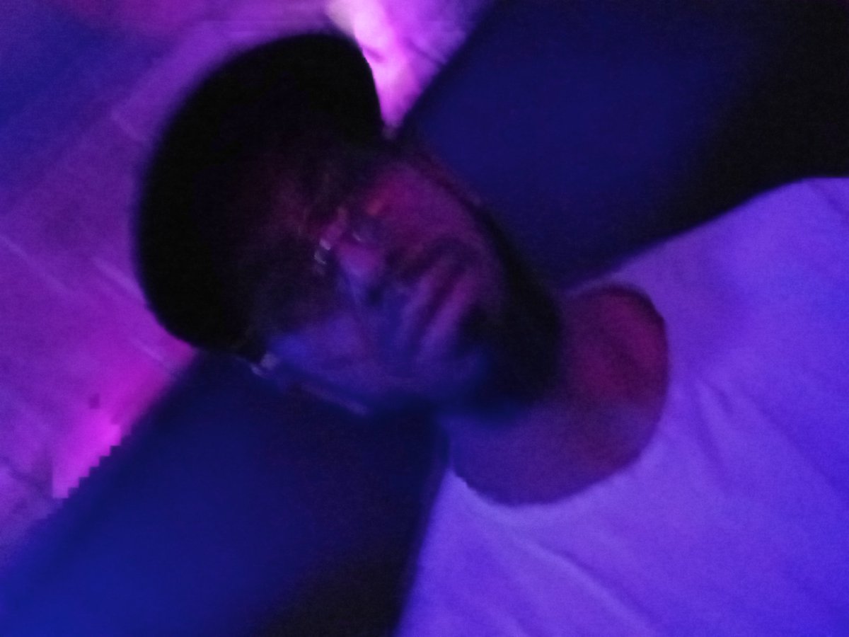 paningmusic's tweet photo. Schizophrenics though 😊🎶 https://t.co/UvtyPfiM2g