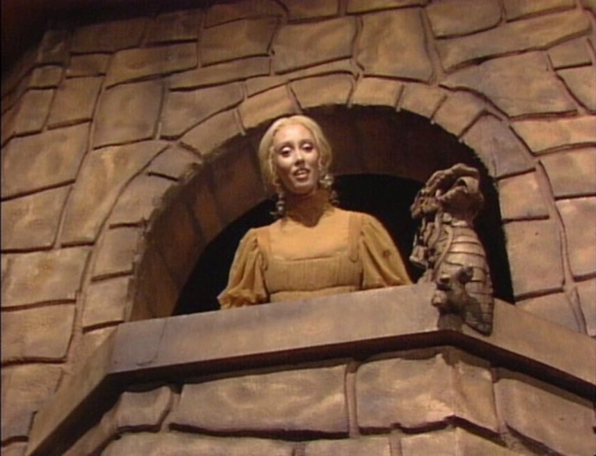shelleyduvallxo's tweet photo. Nothing but respect for my Rapunzel, SHELLEY DUVALL! 👑 https://t.co/ipRvN7pMj5