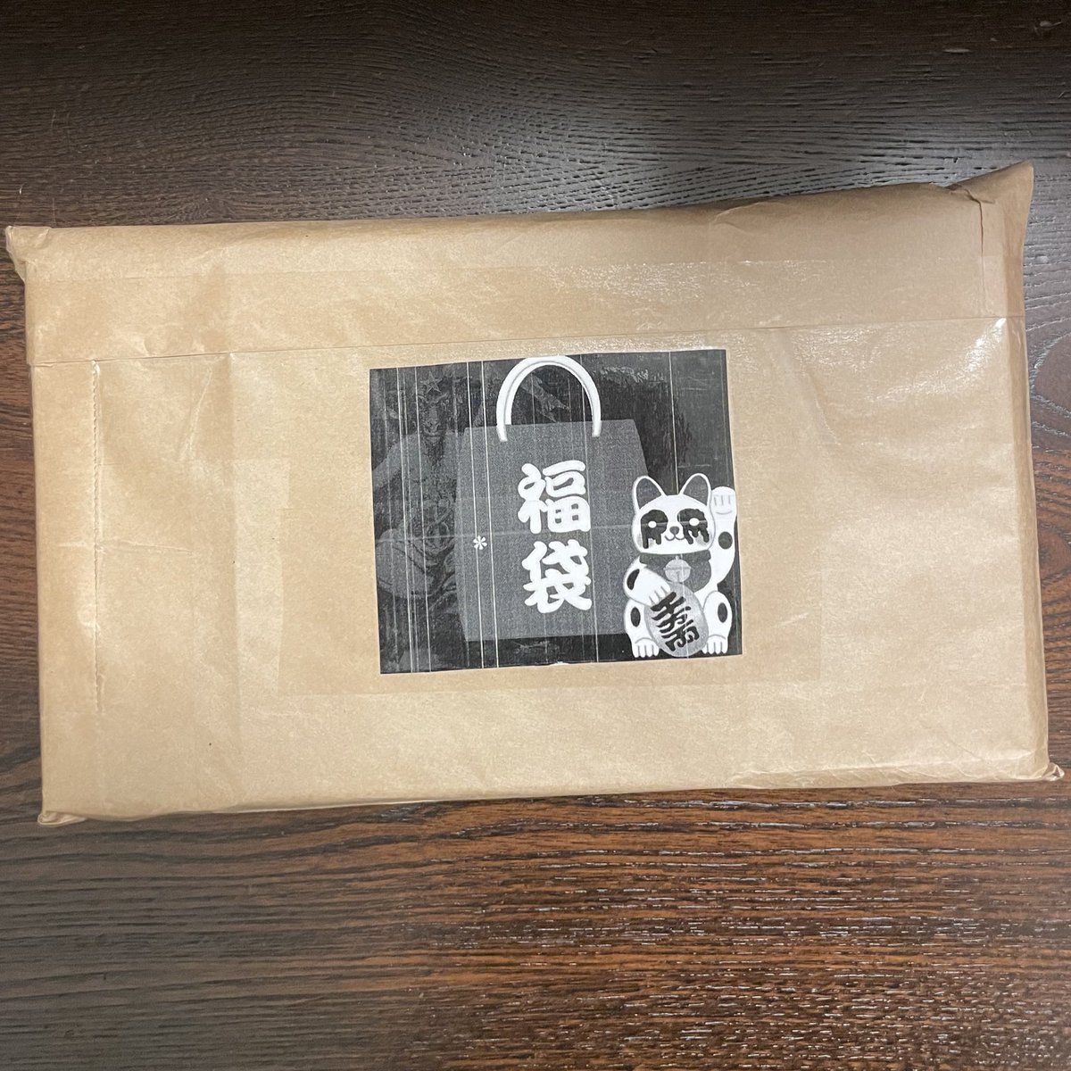 sorentmit's tweet photo. ゼロ次元福袋が届き開封しましたが無��全てのバンドのロゴが読めませんでした。iTunesに取り込んだところロシア、レバノン、イスラエル、ハンガリー、日本のバンドのようです。楽しみです。 https://t.co/vWdBrIvC5F