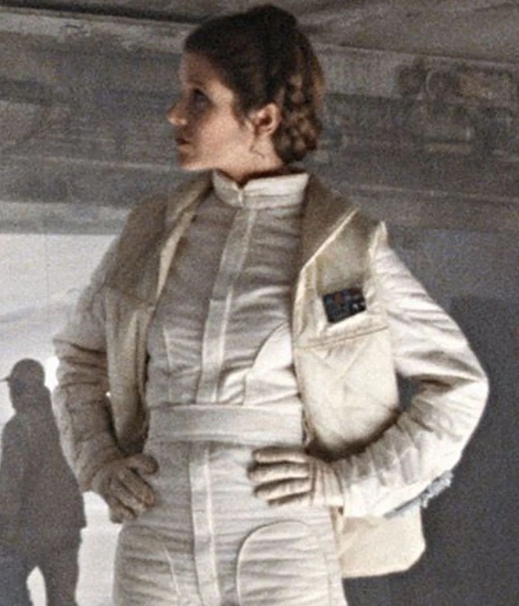 aurobutter's tweet photo. #hollanov Star Wars au

So I did some thinking and since heated rivalry is supposed to be an enemies to lovers.

Hollanov as Hanleia!!! https://t.co/Ck6jUfZbOO