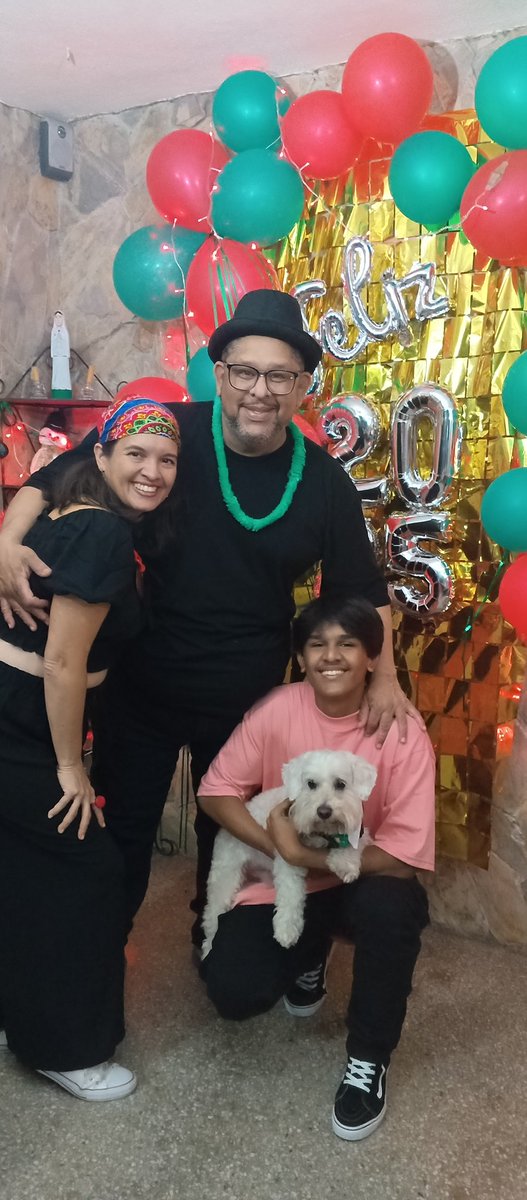 abric6's tweet photo. #9ene26 Hacemos un llamado a quienes tienen el poder: si desean una #Paz real en Venezuela, demuéstrenlo con un gesto de humanidad.
¡Libertad para Angel y todos los presos políticos YA! Que el reencuentro sea el primer paso para sanar la nación.
#SonMas
#LibertadParaAngelGodoyYa https://t.co/TkNEGNwsDE
