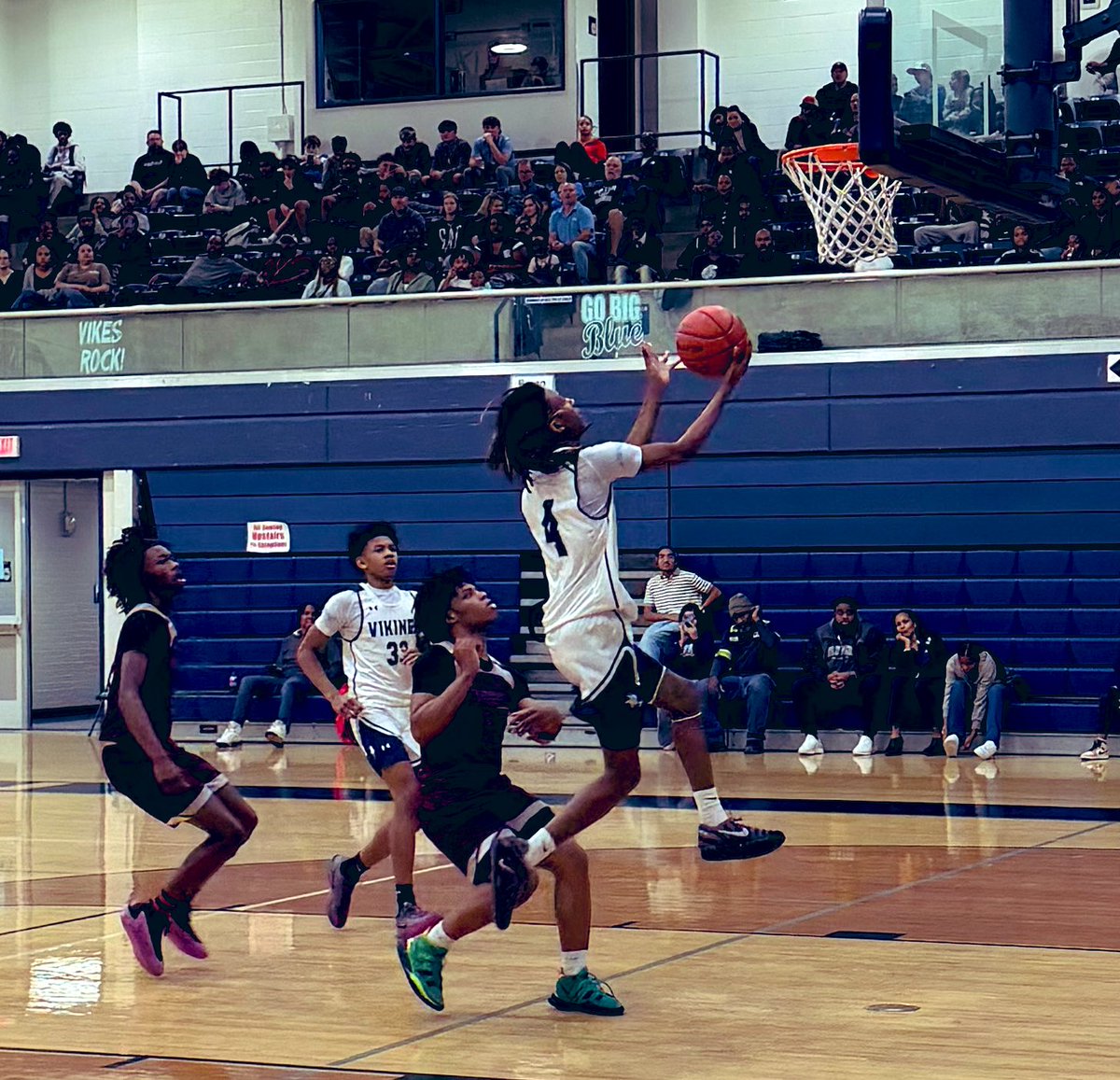 GCarrabineBryan's tweet image. Bryan HS Viking Hoops had another big win tonight! 🏀 #keepitup #proud