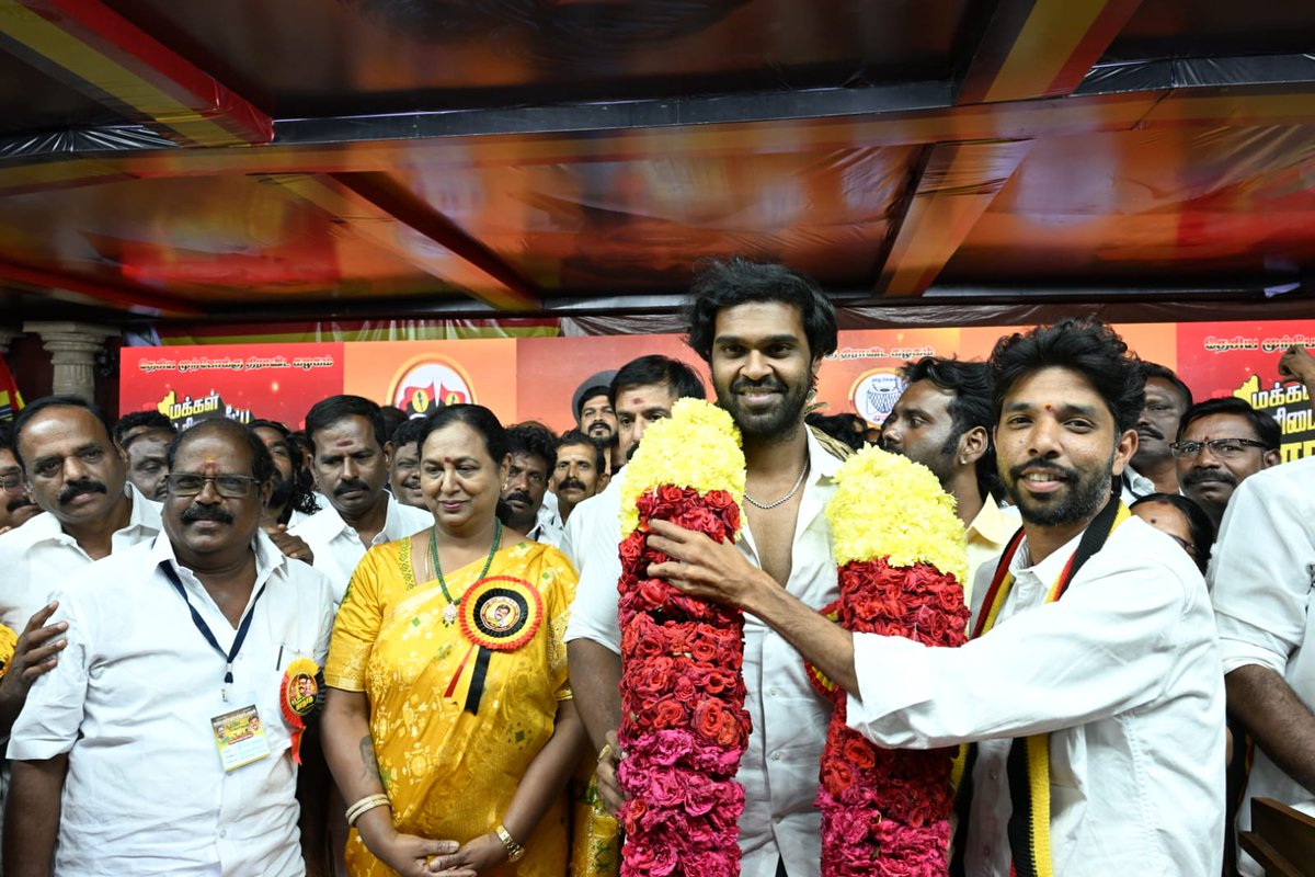 PremallathaDmdk's tweet photo. கடலூர் மக்கள் தந்த நம்பிக்கையே, என் பயணத்தின் பெரிய பலம்!

#dmdkfor2026
#dmdkparty #dmdkofficial #premamalathavijayakanth #dmdkparty https://t.co/7jYWiJLYFP