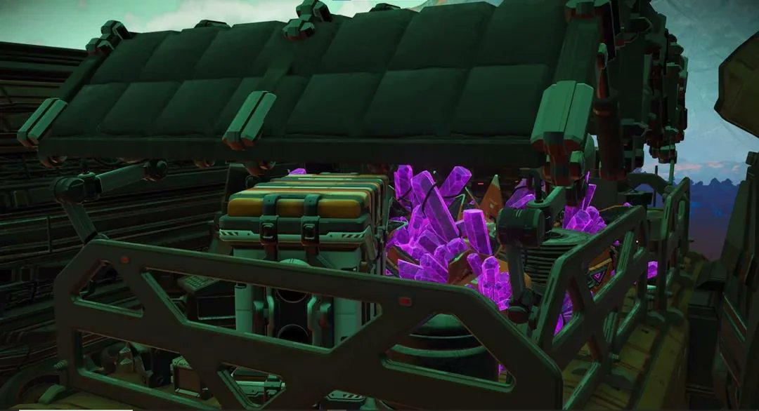 FolfRonan's tweet photo. @RayReynoldsNMS @NoMansSky Neat! But does yours run on ✨️Crystals✨️? https://t.co/e0qQ9sGqKm
