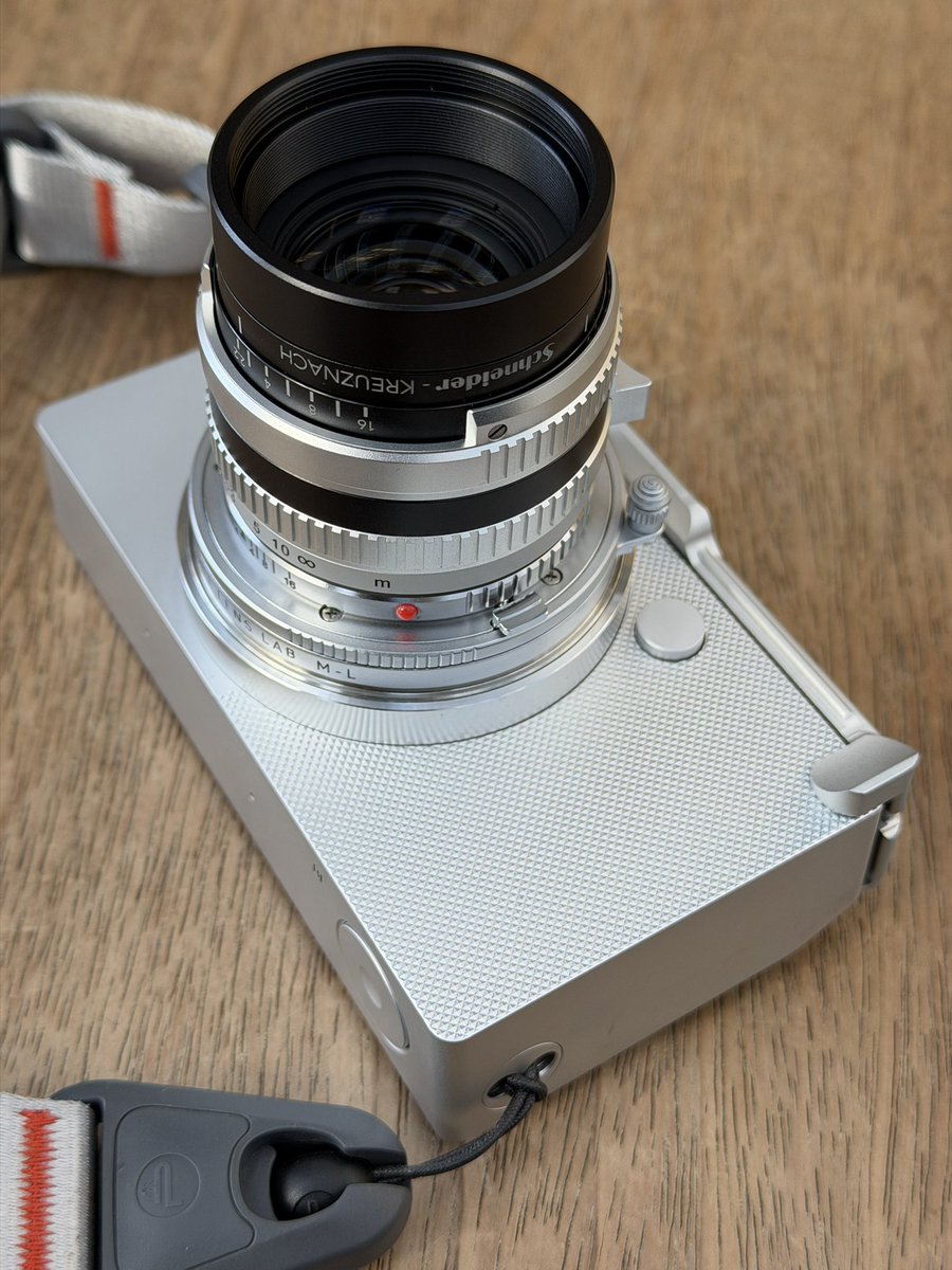 新しいレンズが届いた Schneider-Kreuznach XENON-EMERALD 50mm F2.2