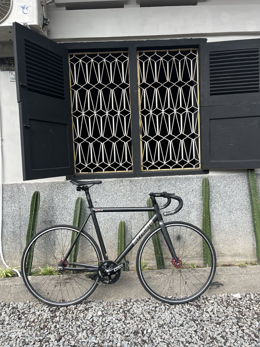 EnggarTeguh__'s tweet photo. Wts
Fullbike Pizzicato size L
#fnfjb 
#pizz 
#frameseat https://t.co/99ZoSFsUIL