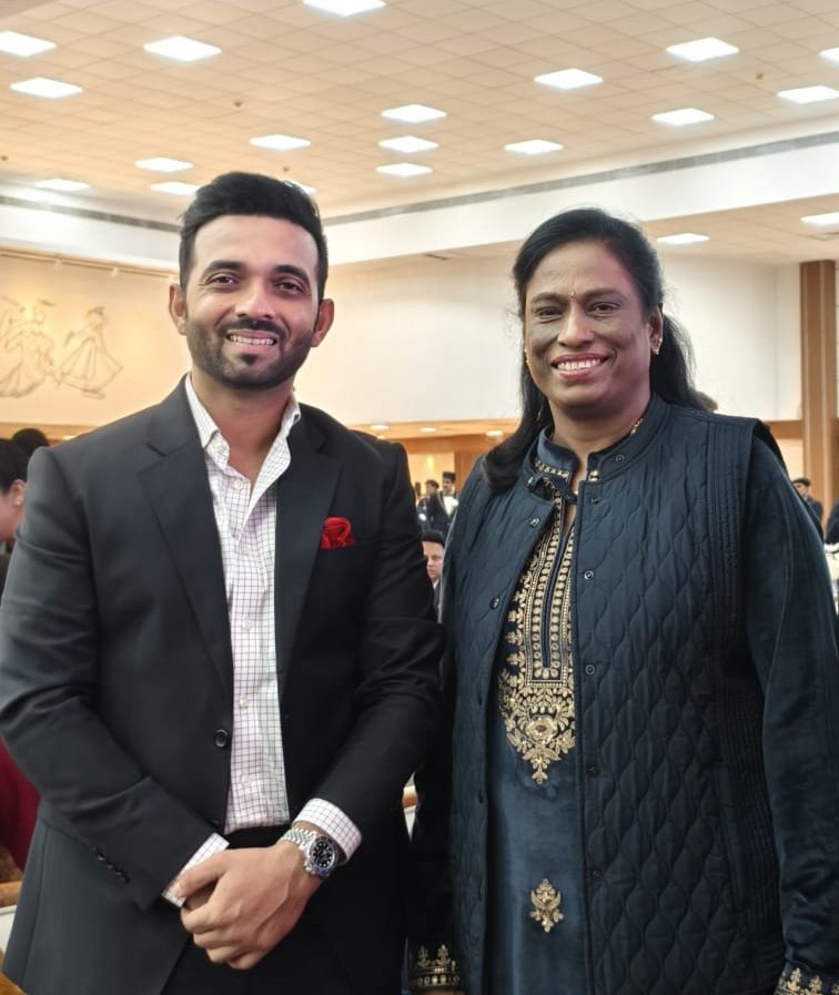 PTUshaOfficial's tweet photo. So good to have @ajinkyarahane88 with us for the IOA Athletes’ Forum. Lots that athletes will learn through interactions with him. More so about leadership, discipline and grit. Lovely meeting you ahead of the Forum, Ajinkya.
#IOANationalForum #LEAPwithIOA https://t.co/T9s7pvWP15