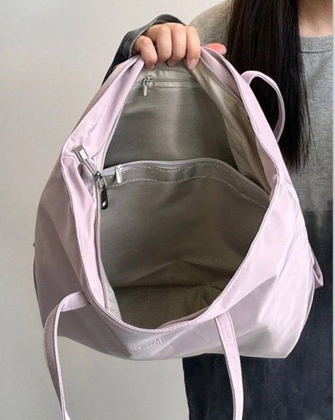 xxxirraaa's tweet image. Tote bags for daily use✨

a thread~