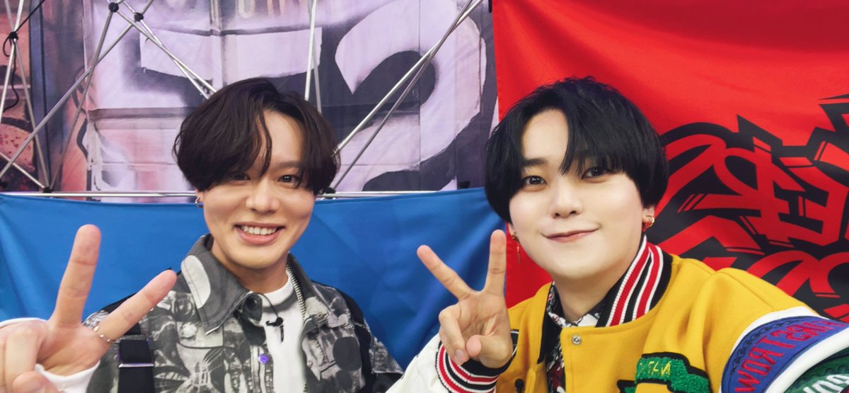 amasakikohei's tweet photo. 新番組始まります！！！！

神尾さんと2人で
おでことおでこをくっつけて🎙️✨

メールめちゃくちゃ送ってほしい
めちゃくちゃ読むので！！！！
みなさんとコミュニケーションとりながら作っていきたい番組だぜ✨
#ヒプラブ #ヒプマイ https://t.co/jf2LVcpBfW