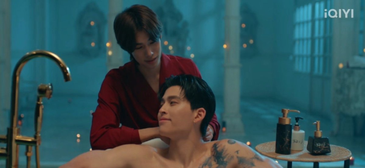 doublepjourney_'s tweet image. พบคนยังไม่ออกจากห้องน้ำบ้านคุณธีร์จำนวนมาก 🤧

#MeAndTheeSeriesEP9