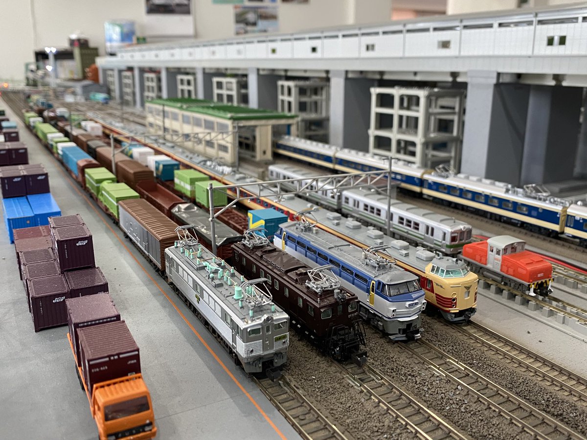 安芸山陽模型@鉄コレ新品予約も定価より27%オフ🙌 (@akisanyomokei