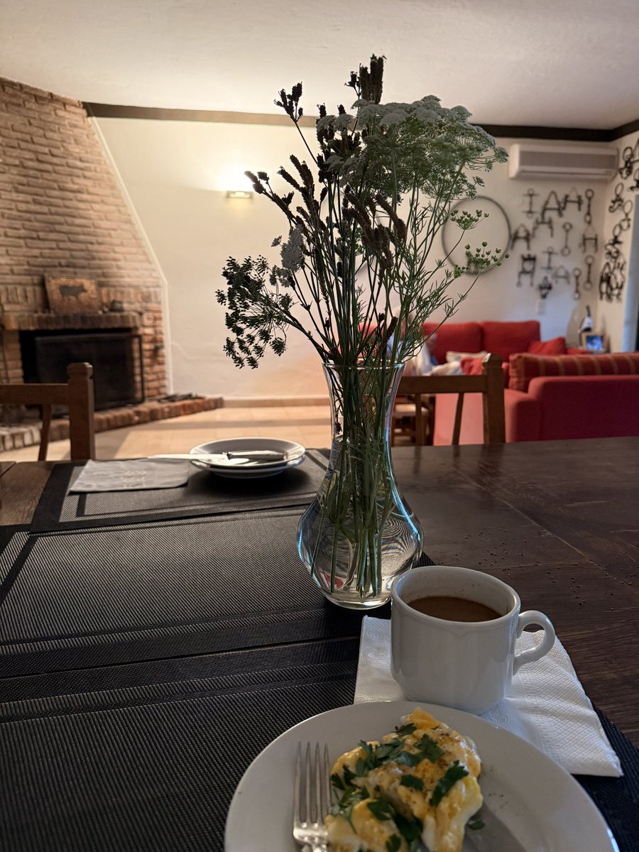 Labitori's tweet image. Buenísimos días.