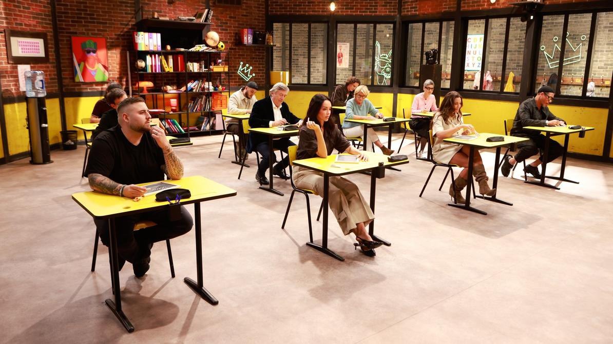 Qui c’est qui confirme brillamment pour sa 2ᵉ évaluation ? 📒✏️

👉 QUI SERA❌ LE PLUS NUL !

✅ Valide ses partiels avec 3,1m de télésp. / 37% FRDA et 46% sur les 15-24 

✅ +0,5m à J+7 pour sa 1ère éval soit 4,6m !

👏 Mention Très Bien et félicitations du conseil de classe