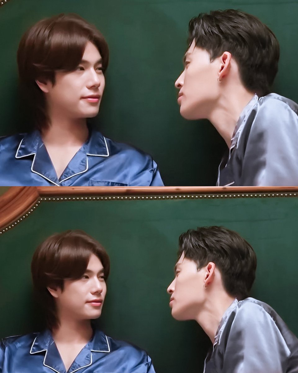 kittymeowphu's tweet image. ซีนนี้เกิดอะไรขึ้นคะ ดูเองว่าเขินเบื้องหลังพวกนางดูเขินกว่าชั้นอีก มานรักมานหลงกันจริงๆเลยโว้ยยย เเค่คิดว่าในบทสนทนาจะต้องเรียกว่าพี่เคียนๆๆๆก้อไหลตรายเเล้วอ่ะ🫠🫠💘

#MeAndTheeSeriesEP9