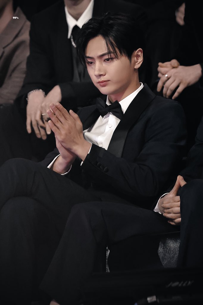 98_2Jay's tweet image. 260110

GDA

#제이 #ENHYPEN_JAY #ENHYPEN #JAY #ジェイ #박종성 #엔하이픈_제이