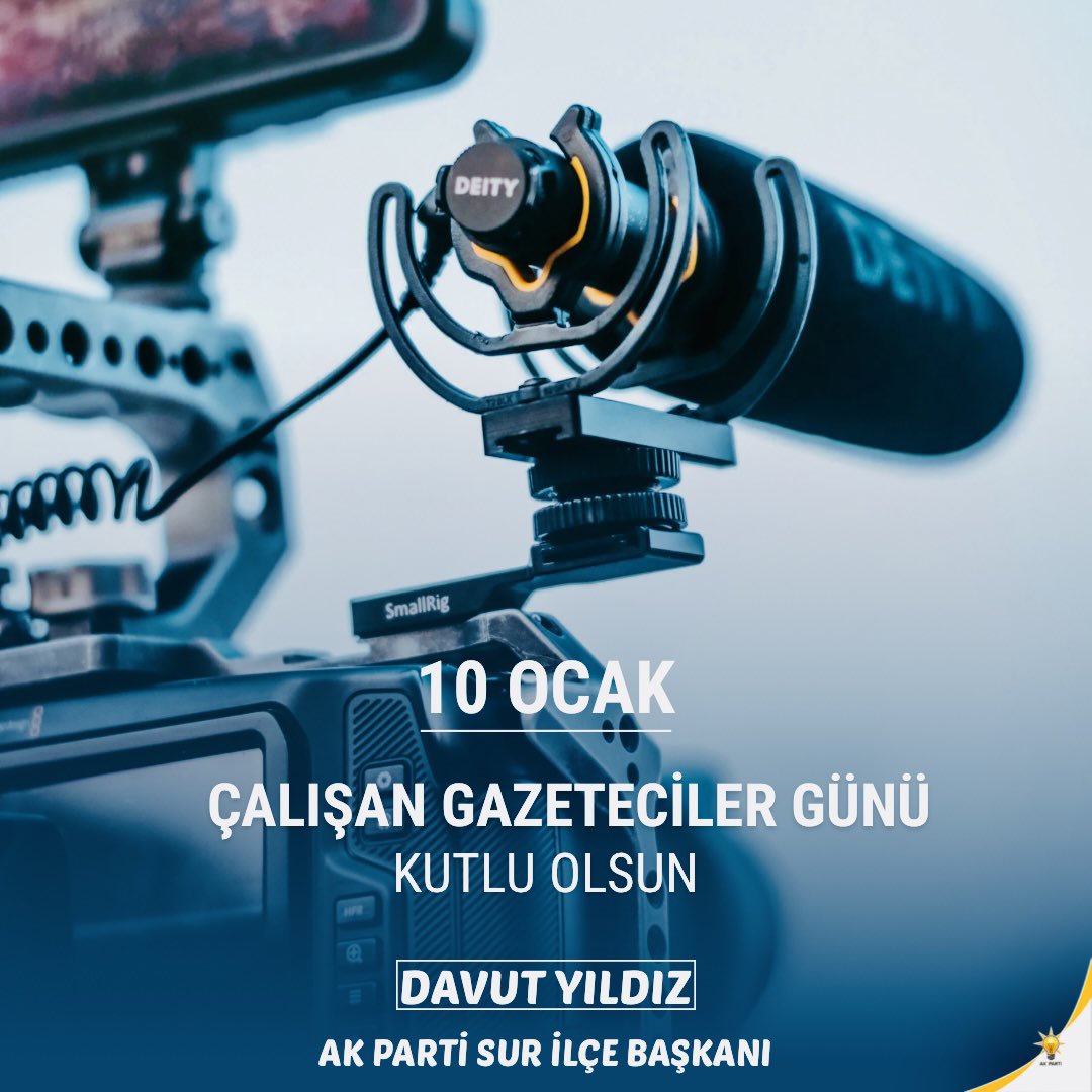 davutyildiz21's tweet image. Kamuoyunu zamanında ve doğru biçimde bilgilendiren #basın mensuplarımız, sadece haber aktarmakla kalmayıp demokratik hayatın sağlıklı işlemesine de hizmet etmektedir.

Değerli basın emekçilerimizin 10 Ocak Çalışan Gazeteciler Günü’nü tebrik ediyorum.🖋️📸