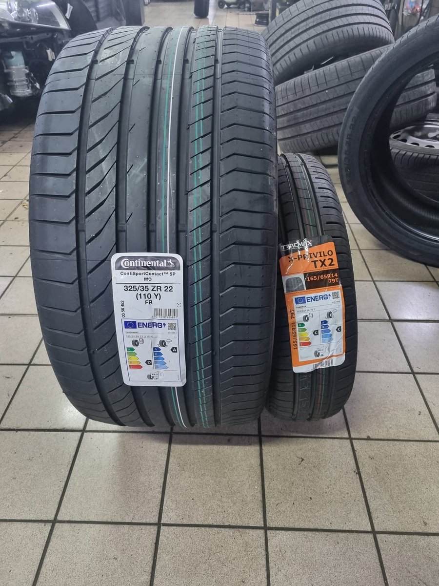 حجم إطار سيارة مرسيدس GLS-AMG مقابل إطار تويوتا يارس🛞 

💀
