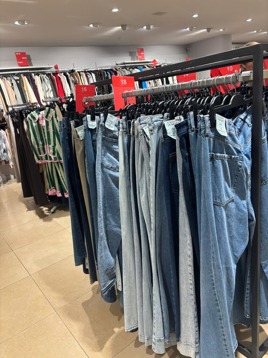 Scotch Hall tweet media