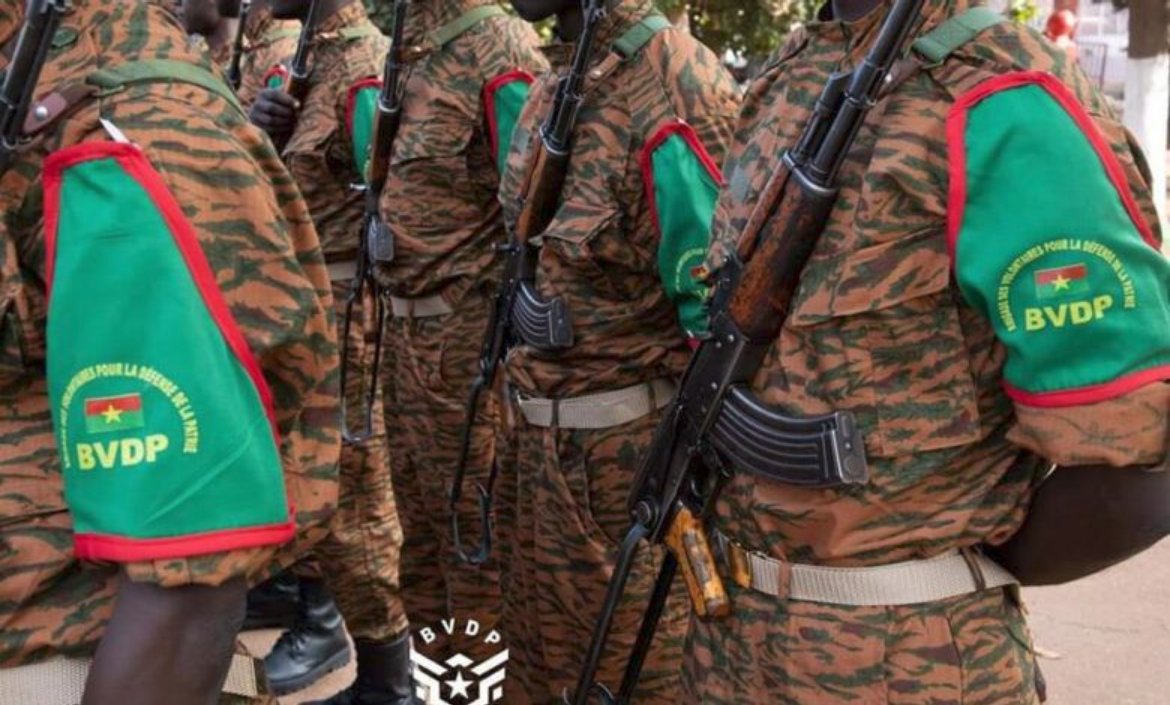 Nouch_Invest's tweet photo. Burkina Faso 🇧🇫: les VDP élevés au rang d’armée ?

THREAD https://t.co/r7iQXvZ0o9