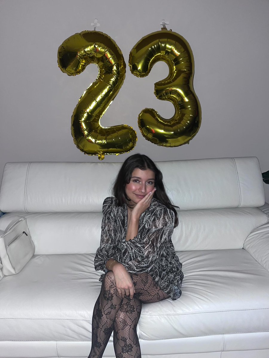 HND pomme 🍎 tweet media