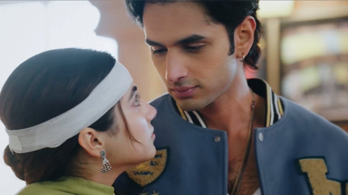 AnishaS_tweets's tweet photo. Shlok Chaudhary to Nawab Brar: The boy is winning hearts with his impeccable acting and cuteness.
#SyedRazaAhmed, keep shining the brightest, always! ❤️✨
{#TuJulietJattDi • #MeetOnZee} https://t.co/2Q4cp4hnGb