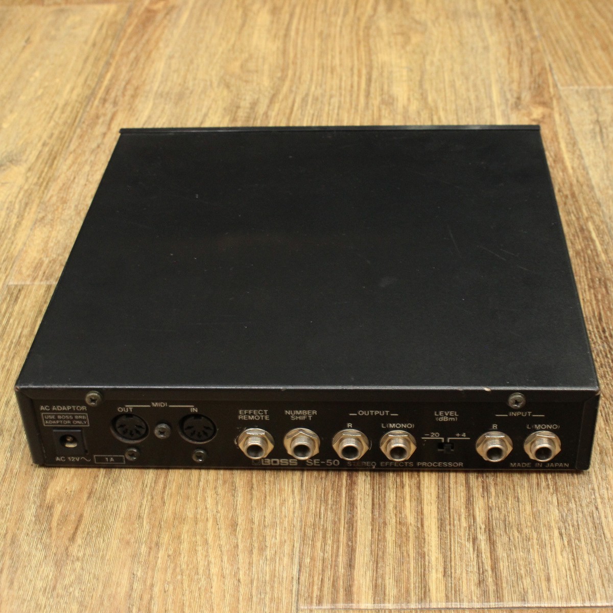 【良品】BOSS SE-50 マルチエフェクター BOSS SE-50購入 ACアダプター製作&電池交換方法を解説 – カリカヌル