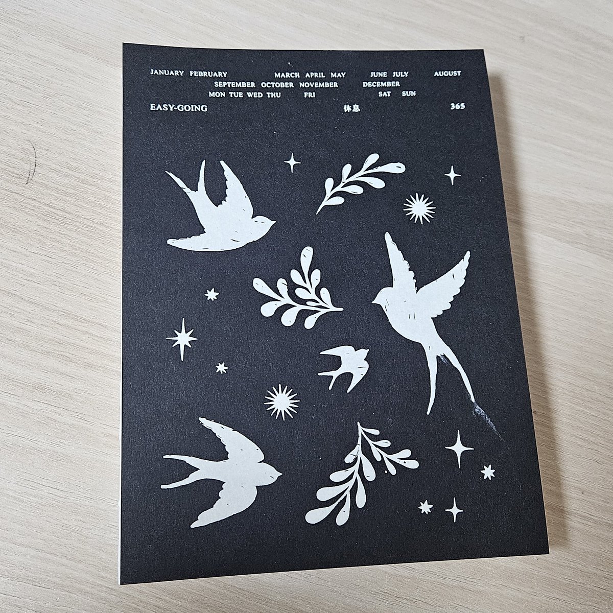 썸무드디자인 다이어리 10,000원에 판매합니다~
만년필 가능
저는,,, 못 쓰겠습니다 다이어리를 왜 샀을까요?
#트문덕장터