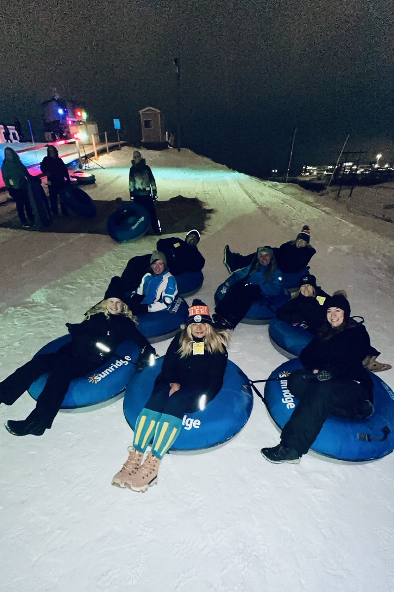 We toboggan #FridayFeeling